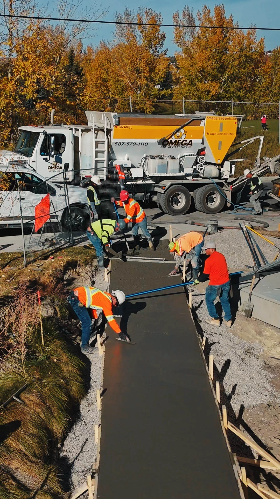 On-site slump adjustment volumetric mixer
