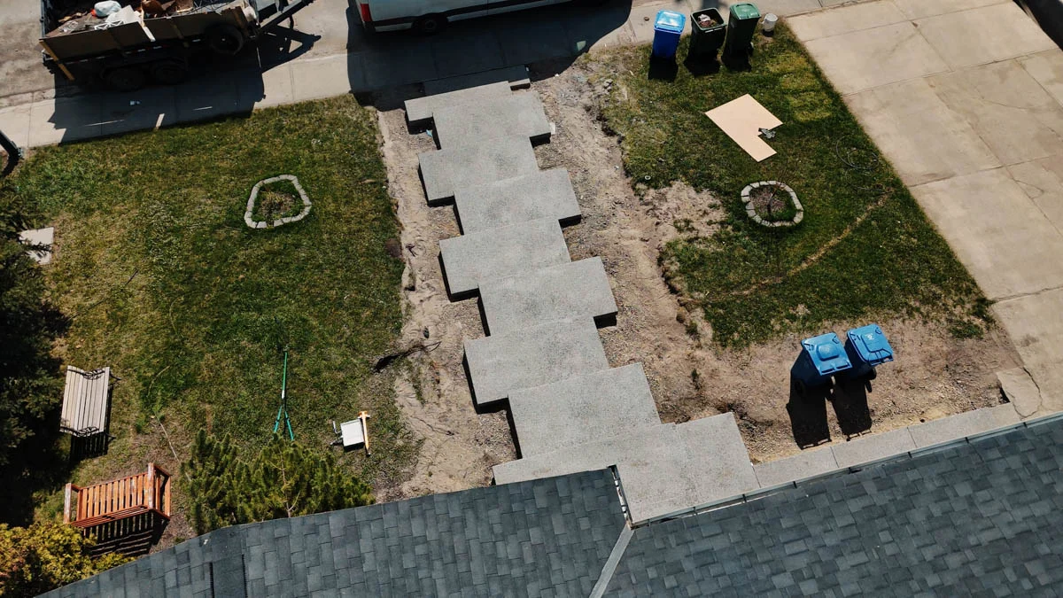 Pervious sidewalk pathway