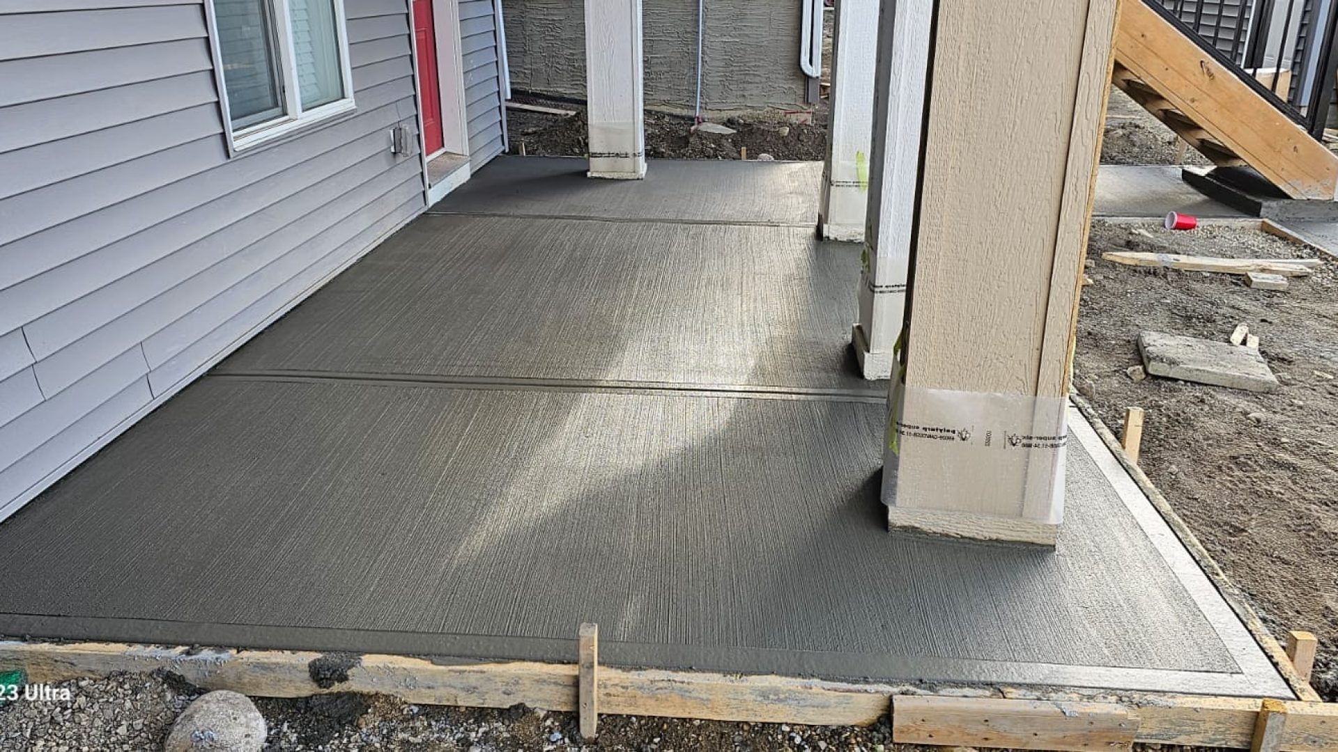small concrete pours for residential patio projects in Calgary