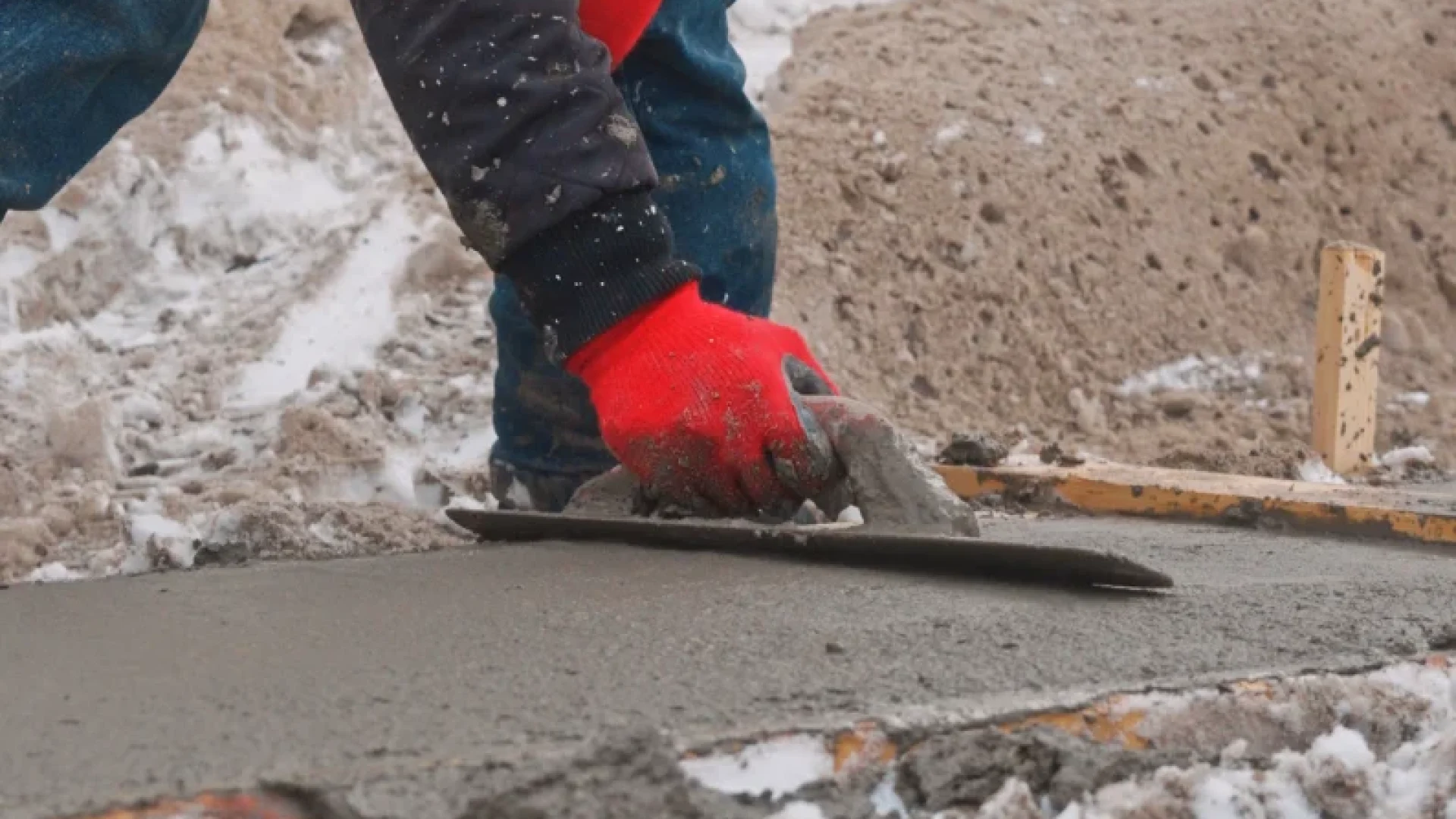 The Real Cost of a Short-Load Fee in Calgary (the Math Nobody Shows You)